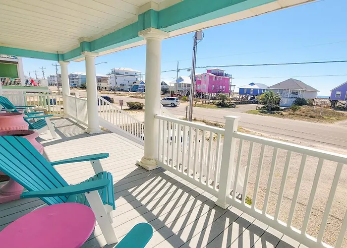 Holiday home Charming 3br/2ba Boho In Gulf Shores