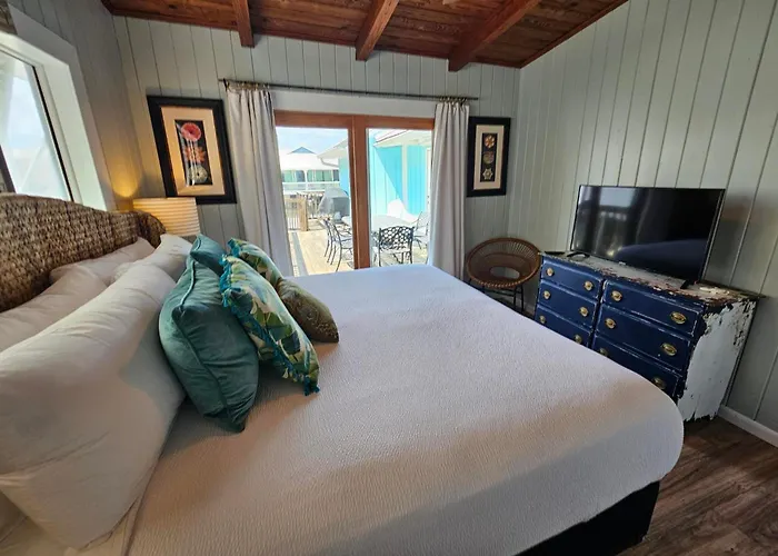 Charming 3br/2ba Boho In Holiday home
