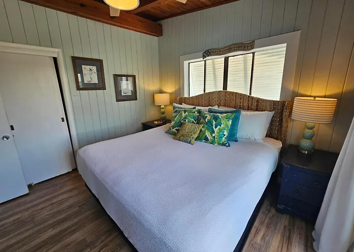 Holiday home Charming 3br/2ba Boho In